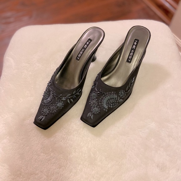 Nine West Beaded Mules - Picture 2 of 7